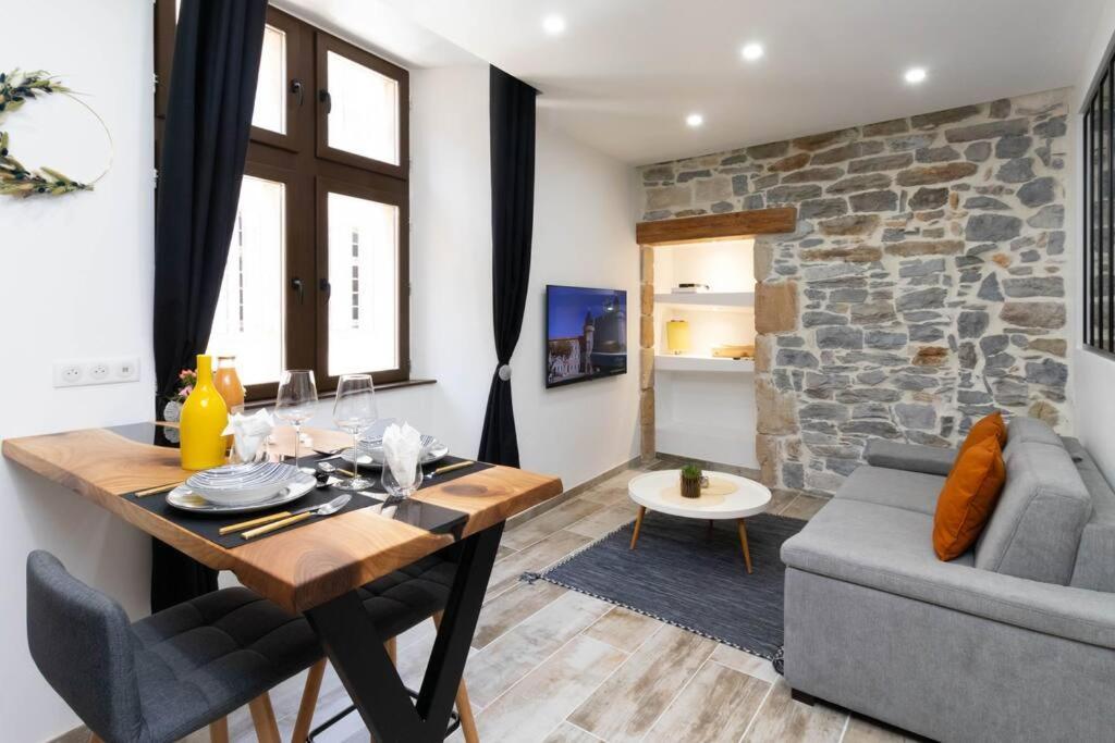 Apartamento Le Papillon Aubenas Exterior foto